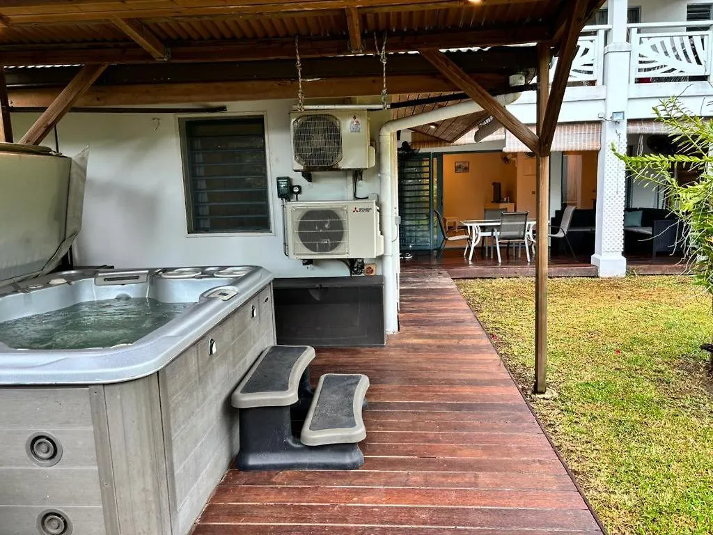 Soleil,Jardin Et Jacuzzi Apartamento Bora Bora 0*,